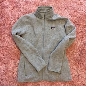 Women’s zip up Patagonia fleece size medium